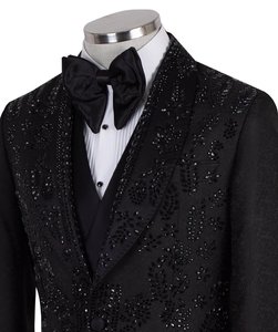 Traje de esmoquin negro bordado con pedrería para hombre – Chaqueta de lujo de diseñador para bodas, bailes de graduación y fiestas formales - Product Image 5