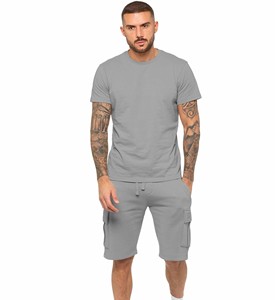 Conjunto de Camiseta de Corte Regular y Pantalones Cortos Cargo - Gris - Product Image 5