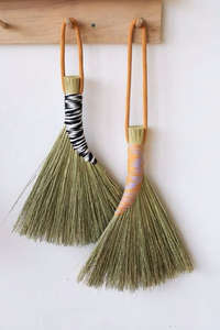 Vietnam Grass <b>Broom</b> Manufacturer Cleaning <b>Broom</b> Medium Size With Short Bamboo <b>Handle</b> Flower Grass <b>Broom</b> For Home - Product Image 6