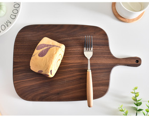 Tablas de cortar de madera de acacia personalizadas al por mayor con asa para servir alimentos, hechas en India, exportación global Z/F - Product Image 4