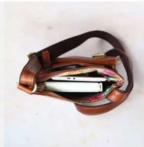 Sac à bandoulière en cuir pour femme, portefeuille pour téléphone portable, sac à main pour femme, prix de gros auprès d'un fournisseur indien - Product Image 3