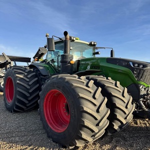 Tracteur agricole Fendt 1050 Vario à prix avantageux, conçu pour une agriculture à haut rendement, avec des performances fiables et une consommation de carburant optimale. - Product Image 4