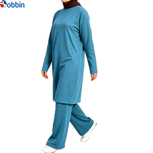 Conjunto Deportivo Musulmán de Alta Calidad, Suave, Elástico, Ecológico, Reversible, para Gimnasio y Entrenamiento, Ropa Deportiva Informal para Mujer - Product Image 1