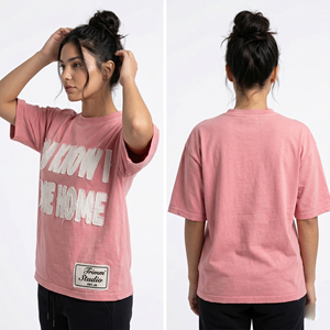 T-shirt pour femme à épaules tombantes, col rond, coupe oversize, avec broderie effet vieilli - Product Image 4