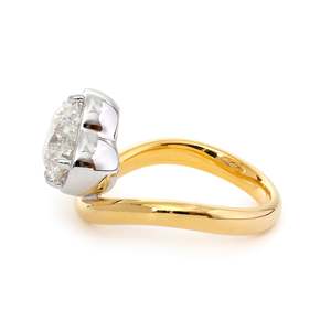 Bague solitaire de luxe en or jaune 14 carats bicolore, forme cœur romantique, diamant de laboratoire, bague de fiançailles pour femme, certifiée IGI - Product Image 6