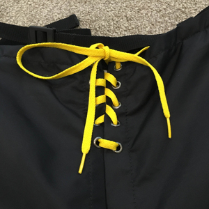 Pantalon de hockey sur glace en polyester recyclé écologique, fabrication de vêtements d'équipe durables, OEM de haute qualité - Product Image 3