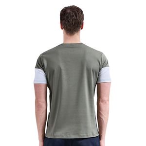 เสื้อยืดคัลเลอร์บล็อก แขนสั้น คอกลม สกรีนลายแฟชั่น สตรีทแวร์ เสื้อผ้าขายส่ง รับผลิตเสื้อผ้า - Product Image 2