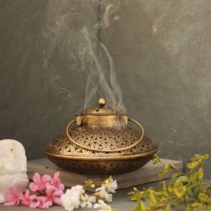 Brûleur d'encens en métal de luxe, artisanat haut de gamme, porte-arôme décoratif, adapté à la maison, au temple, au bureau - Product Image 2