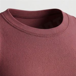 Ensemble de vêtements de yoga et de fitness deux pièces personnalisé, très élastique, antibactérien, pour femmes, short de sport uni, tenue de gym tendance, vente en gros - Product Image 4