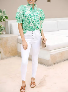 เสื้อผู้หญิงสไตล์เรโทรลายดอกไม้ฤดูร้อน คอปกทรงกลีบบัว แขนพอง ผ้าไม่ทอ สไตล์โบฮีเมียนลำลอง - Product Image 2