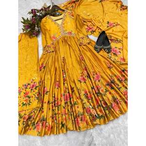 ชุดคลุมด้านล่างปักลายกระจกสำหรับงานปักลายแถบผ้า Chinon สีเหลือง - Product Image 5