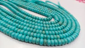 Perles de pierre turquoise bleue rondes 8 mm, pierres précieuses lisses et simples, brins de 8 pouces de long, vendus par brin - Product Image 2