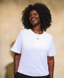 T-shirts noirs à manches courtes pour femmes, taille S, avec logo graphique, col rond, coupe ample - Product Image 3