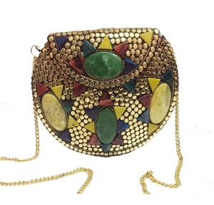 Sac à main en métal pour femmes, pochette pour femmes, vêtements de fête, utilisation GC-BG-324 disponible au meilleur prix de l'exportation indienne - Product Image 1