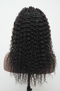 Perruques de cheveux bouclés de longueur moyenne - Product Image 3