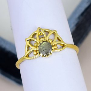 Anillo Floral de Labradorita Vintage, Chapado en Oro, Plata de Ley 925, Gema Natural, Anillo de Compromiso y Boda para Mujer - Product Image 2