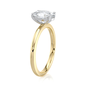 Bague de fiançailles solitaire en or jaune 10 carats, taille ovale, ornementée d'un diamant de laboratoire certifié IGI, bijou de luxe classique et minimaliste pour mariage ou anniversaire - Product Image 4
