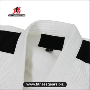 Uniforme de karaté léger et de haute qualité pour adultes, entraînement d'arts martiaux, fonctionnalité extensible, polyester/coton durable, OEM ODM - Product Image 6