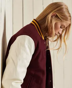 Chaqueta Varsity de Invierno para Mujer, de Alta Calidad, con Logotipo Bordado, Diseño Dream Team, Color Personalizado, Tendencia en Moda - Product Image 5