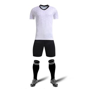 Nouveau 2024 maillot de football de haute qualité vêtements de sport respirants à séchage rapide personnaliser l'uniforme de l'équipe de football par sublimation pour hommes et femmes. - Product Image 2