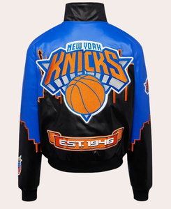 Chaqueta Original Premium de Jeff Hamilton de los NY Knicks Skyline Karl-Anthony Towns |   Baloncesto de Lujo Edición Élite Limitada al por Mayor - Product Image 2