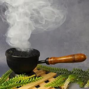 Quemador de Incienso Aromático de Carbón Vegetal con Acabado Metálico Negro, Mango de Madera Ecológico, Fragancia Tradicional para el Hogar, Soporte Árabe - Product Image 1