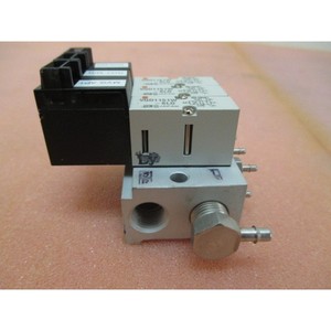 3 électrovannes SMC VQD1151W-6L0 - Équipements et pièces semi-conductrices d'occasion fiables à l'échelle mondiale chez - Product Image 3
