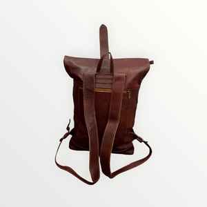 Sac à dos en cuir véritable à fermeture enroulée, sac à dos de voyage en cuir de vachette ciré, sac pour ordinateur portable pour homme avec poches antivol LTBP-0084 - Product Image 4