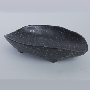 Plato de Servir Ovalado de Cerámica con Diseño Japandi, Negro con Diseño Ondulado y Salpicado, Apto para Lavavajillas, para Restaurante, Hotel, Cafetería, Vajilla HORECA - Product Image 3