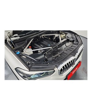 BMW X5 XDrive 30d XLine Diesel SUV 2024 avec transmission automatique - Product Image 6