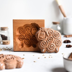 Moldes para hornear hechos a mano a precio económico, fabricados con madera, suministros para hornear al por mayor, molde de madera para pasteles - Product Image 6