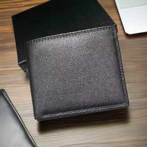 Cartera de Cuero Genuino para Hombre GENTS GARB, Protección RFID, Forro de Poliéster, Cierre Personalizado, Diseño Compacto para Tarjetas de Crédito - Product Image 1