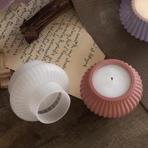 Molde de Silicona para Velas de Resina de Yeso, Portavelas Geométrico con Diseño de Linterna a Rayas, Recipiente para Velas de Aromaterapia - Product Image 3