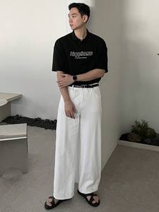 Polo de Hombre con Estampado de Letras en Tela Texturizada Negra, Verano - Product Image 6