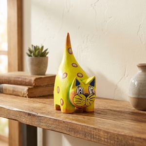 Figurine artisanale en bois d'albizia jaune en forme de queue de chat, peinte à la main, statue d'animal en bois, décoration rustique pour la maison, ornement de jardin, cadeau - Product Image 2