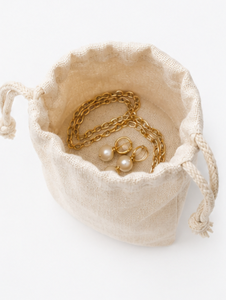 Sac cadeau en toile de coton avec cordon de serrage, pochette en mousseline écologique avec pompon, sac à bijoux en coton - Product Image 5