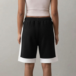 Shorts pour femmes en coton 100% de haute qualité, logo imprimé DTF personnalisé, poids lourd 400 GSM, 2 couleurs, confortables, short de sport pour femmes. - Product Image 3