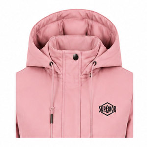 Veste parka pour femme tendance avec capuche en fausse fourrure, finition hydrofuge durable et doublure chaude de qualité supérieure - Product Image 3