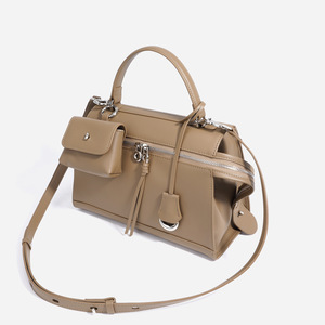 High-end Vintage Women's Cool Large-capacity Laptop Bag Fashion Single Shoulder Crossbody <b>Briefcase</b> for Autumn. - Product Image 2