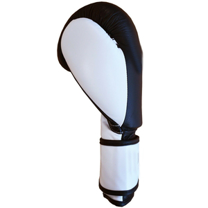 Hand <b>Wrap</b> Boxing Glove Light Weight OEM Service Custom Logo Boxing Glove for Unisex Printed PU Leather Smart Casual Training - Product Image 3