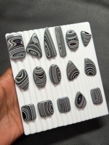 Piedras Preciosas Sueltas de Fordita Sintética de Alta Calidad con Patrón Negro, Multicolores, Creadas en Laboratorio, Cabujones de Fordita, Cristales Curativos al por Mayor - Product Image 3
