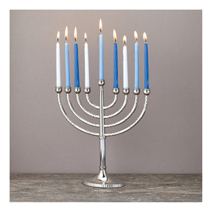 Menorah de Latón de 9 Brazos, Alta Calidad, Estilo Vintage, Ornamentada, Sólida, Antigua, Pulida, Hecha a Mano - Product Image 6