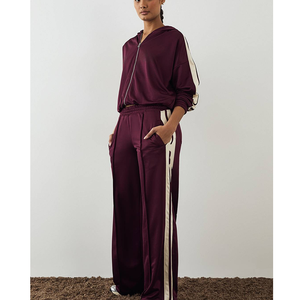 Conjunto Deportivo de Fútbol de Poliéster de Alta Calidad para Mujer, Chaqueta con Cremallera, Ligero, con Franjas Laterales Elásticas, 2 Piezas - Product Image 4