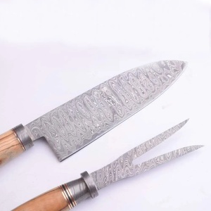 Juego de Cuchillos de Chef Profesionales de Acero de Damasco Hechos a Mano por Ahmad Fabric, 2 Piezas, Mango de Resina, Funda de Cuero, Diseño Moderno, Personalizable - Product Image 6