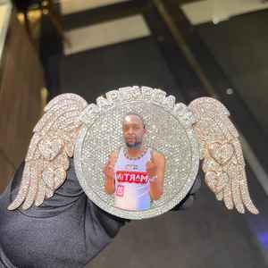 Pendentif photo Aile d'ange en argent 925, personnalisable avec photo, style Hip Hop, pendentif souvenir circulaire, testé au testeur de diamants, pendentif Iced Out - Product Image 6