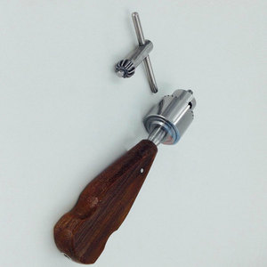 Taladro ortopédico de acero inoxidable con mango de madera para huesos, instrumento veterinario ortopédico de alta precisión para cirugía manual de huesos. - Product Image 2