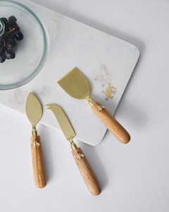 Juego de Cuchillos para Queso Dorados con Mango de Bambú, Acero Inoxidable Pulido a Espejo, Diseño Minimalista y Duradero, Utensilios para Servir en Fiestas - Product Image 6