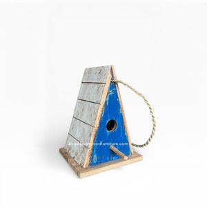Nichoir pour oiseaux en bois recyclé, fait main, durable, en forme de bateau, couleur bois vieilli, cage à oiseaux originale, pour petits oiseaux d'extérieur - Product Image 1