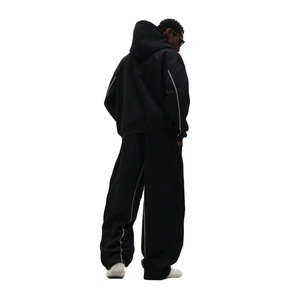 Conjunto Deportivo Techwear de Invierno con Bloques de Color, Chaqueta con Capucha Cortavientos, Pantalones Jogger Elásticos, Ligeros y de Secado Rápido para Deportes al Aire Libre - Product Image 4