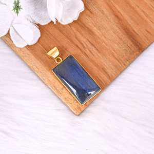 Pendentif classique en laiton avec pierre précieuse naturelle de labradorite, fait main - Product Image 3